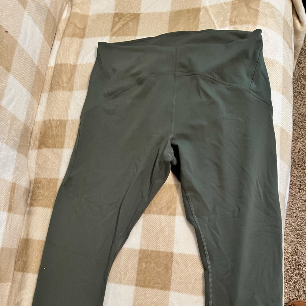 Lululemon ignite size 14